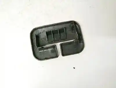 Pezzo di ricambio per auto di seconda mano plastica per toyota corolla (e12) 2.0 d-4d linea luna berlina riferimenti oem iam   