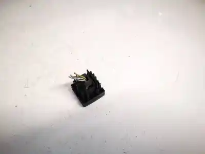 Автозапчасти б/у пластик за citroen c4 i (lc_) 1.6 hdi ссылки oem iam    Автозапчасти б/у пластик за citroen c4 i (lc_) 1.6 hdi ссылки oem iam