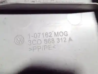 Second-hand car spare part plastics for volkswagen passat b6 variant (3c5) 2.0 fsi oem iam references 3c0868312a  1-07162