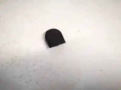 Second-hand car spare part plastics for toyota corolla (e11) 2.0 d-4d linea sol oem iam references 