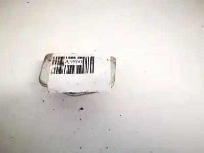 Pezzo di ricambio per auto di seconda mano plastica per opel zafira b 1.9 cdti riferimenti oem iam   