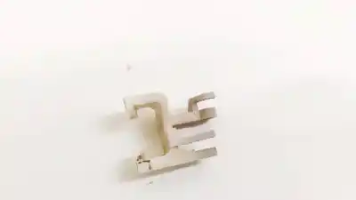 Pezzo di ricambio per auto di seconda mano plastica per audi 80 avant 1.9 tdi riferimenti oem iam 