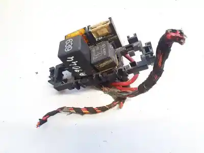 Recambio de automóvil de segunda mano de CAJA RELES -  FUSIBLES para AUDI A6 ALLROAD QUATTRO (4FH)  referencias OEM IAM 4E0937503D  