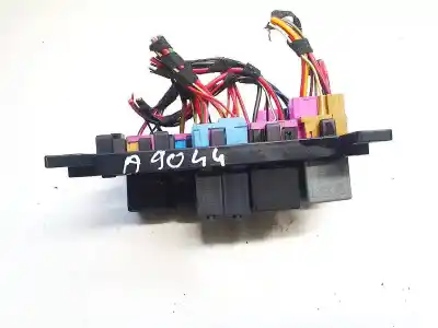 Peça sobressalente para automóvel em segunda mão caixa de fusíveis e relés por audi a6 allroad quattro (4fh) 2.7 tdi quattro referências oem iam 4f0937503