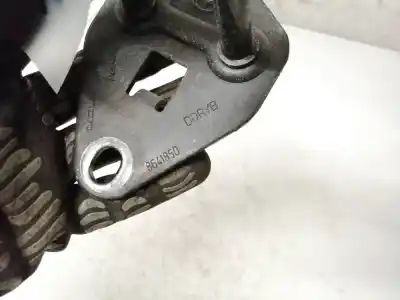 Pezzo di ricambio per auto di seconda mano plastica per volvo v50 (545) 2.0 d riferimenti oem iam 8641850  