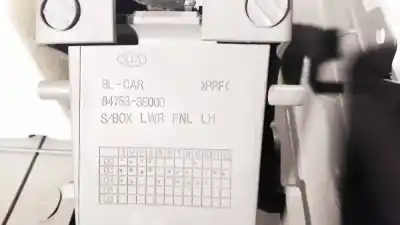 Pezzo di ricambio per auto di seconda mano plastica per kia sorento 2.5 crdi ex riferimenti oem iam 847533e000  84753-3e000