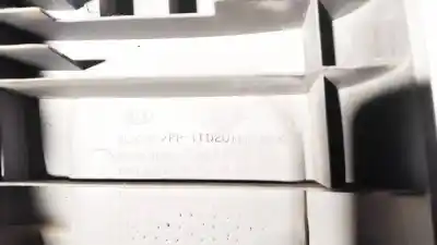Pezzo di ricambio per auto di seconda mano plastica per kia sorento 2.5 crdi ex riferimenti oem iam 858263e000  85826-3e000