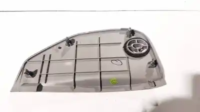 Pezzo di ricambio per auto di seconda mano plastica per kia sorento 2.5 crdi ex riferimenti oem iam 847303e000  84730-3e000