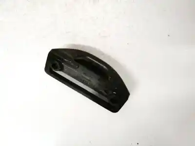 Pezzo di ricambio per auto di seconda mano plastica per audi 80 avant 1.9 tdi riferimenti oem iam 333885557  