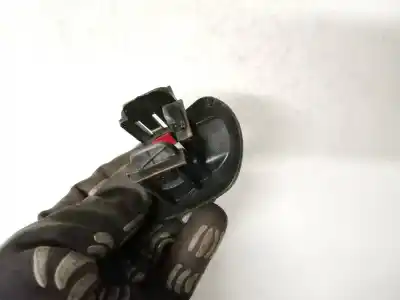 Pezzo di ricambio per auto di seconda mano plastica per toyota corolla (e12) 2.0 d-4d linea luna berlina riferimenti oem iam   