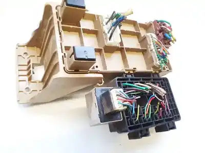 Second-hand car spare part fuse box unit for subaru legacy berl. b13 (bl) 2.0 cat oem iam references 82201ag010  407021