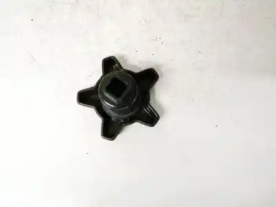 Pezzo di ricambio per auto di seconda mano plastica per volvo v50 (545) 2.0 d riferimenti oem iam 08613313  