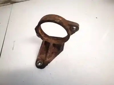 Second-hand car spare part engine support for toyota corolla (e11) 2.0 d-4d linea sol oem iam references   