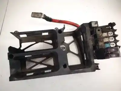 Peça sobressalente para automóvel em segunda mão plásticos por opel zafira b 1.9 cdti referências oem iam 1534964