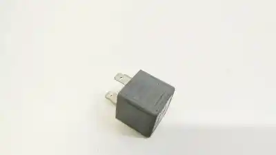 Second-hand car spare part relay for volkswagen passat b6 variant (3c5) 2.0 fsi oem iam references 141951253b  