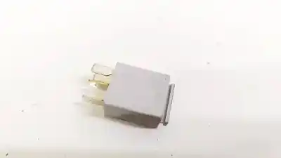 Second-hand car spare part relay for volkswagen passat b6 variant (3c5) 2.0 fsi oem iam references 1k0951253  