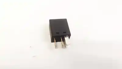 Second-hand car spare part relay for volkswagen passat b6 variant (3c5) 2.0 fsi oem iam references 7m0951253c  