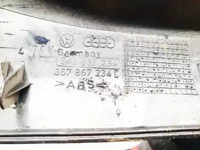 Pezzo di ricambio per auto di seconda mano plastiche per volkswagen passat variant (3b5) 1.9 tdi riferimenti oem iam 357867234c  3a1867234