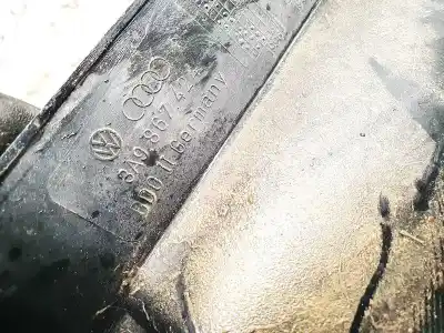Pezzo di ricambio per auto di seconda mano plastiche per volkswagen passat variant (3b5) 1.9 tdi riferimenti oem iam 3a9867424  