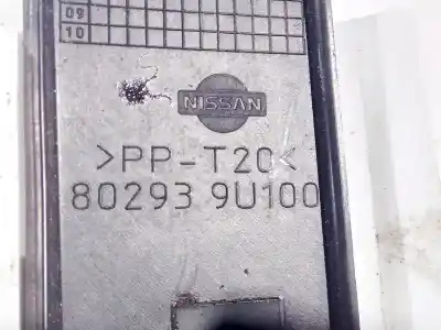 Pezzo di ricambio per auto di seconda mano plastica per nissan note (e11e) 1.6 16v cat riferimenti oem iam 802939u100  