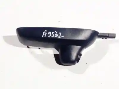 Peça sobressalente para automóvel em segunda mão plásticos por peugeot 308 1.6 16v hdi referências oem iam 4024741