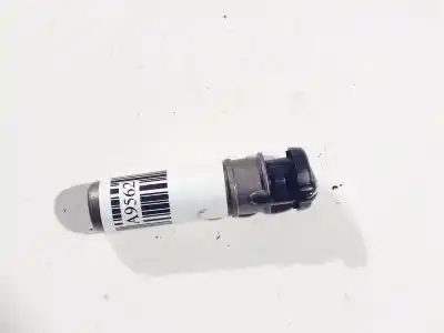 Peça sobressalente para automóvel em segunda mão plásticos por peugeot 308 1.6 16v hdi referências oem iam 