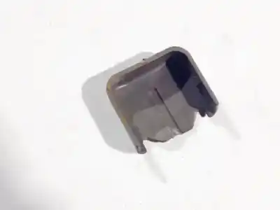 Pezzo di ricambio per auto di seconda mano plastica per nissan note (e11e) 1.6 16v cat riferimenti oem iam   