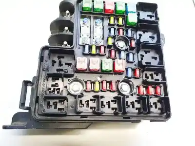 Second-hand car spare part fuse box unit for kia ceed (ed) 1.6 crdi 115 oem iam references   