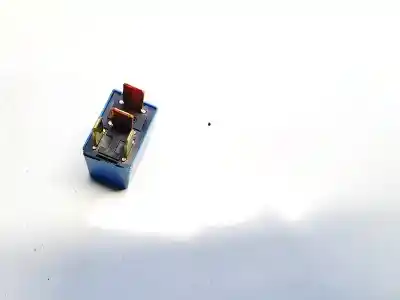 Pezzo di ricambio per auto di seconda mano relè per kia ceed (ed) 1.6 crdi 115 riferimenti oem iam 952242d000  95224-2d000