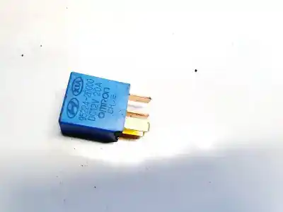 Pezzo di ricambio per auto di seconda mano relè per kia ceed (ed) 1.6 crdi 115 riferimenti oem iam 952242d000