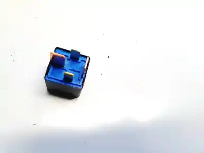 Pezzo di ricambio per auto di seconda mano relè per kia ceed (ed) 1.6 crdi 115 riferimenti oem iam 3916037110  39160-37110