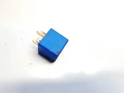 Pezzo di ricambio per auto di seconda mano relè per kia ceed (ed) 1.6 crdi 115 riferimenti oem iam 952303a400  95230-3a400