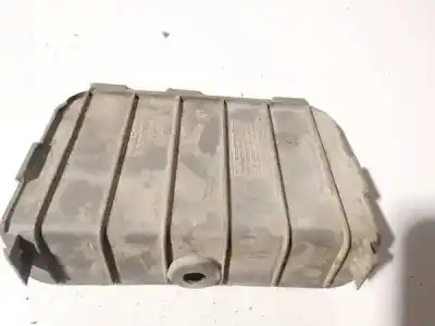 Pezzo di ricambio per auto di seconda mano plastica per kia sorento 2.5 crdi ex riferimenti oem iam 855353e000  85535-3e000