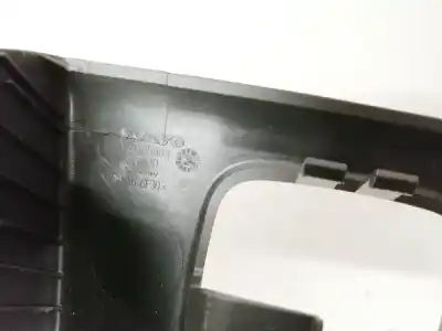 Pezzo di ricambio per auto di seconda mano plastica per volvo v50 (545) 1.8 riferimenti oem iam 30615883  6030