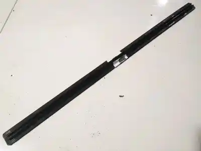 Pezzo di ricambio per auto di seconda mano plastica per audi 100 avant (c4) 2.5 tdi riferimenti oem iam   