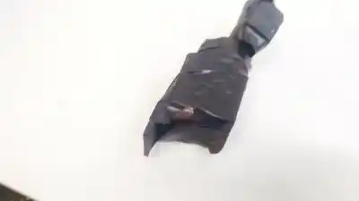 Pezzo di ricambio per auto di seconda mano relè per audi 100 avant (c4) 2.5 tdi riferimenti oem iam   