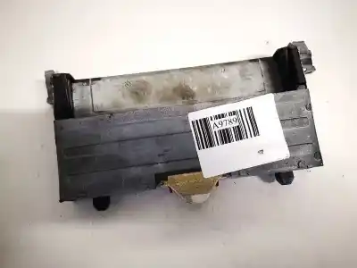 Peça sobressalente para automóvel em segunda mão plásticos por audi 100 avant (c4) 2.5 tdi referências oem iam 