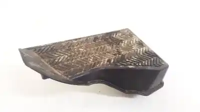 Pièce détachée automobile d'occasion plastiques pour toyota corolla verso (r1) 2.2 d-4d sport références oem iam 581920f010