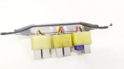 Gebrauchtes Autoersatzteil RELAIS SICHERUNGSKASTEN Multifunktionsrelais zum TOYOTA COROLLA VERSO (R1)  OEM-IAM-Referenzen 9008087019  90080-87019