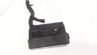 Pièce détachée automobile d'occasion boîtes à fusibles pour toyota corolla verso (r1) 2.2 d-4d sport références oem iam 