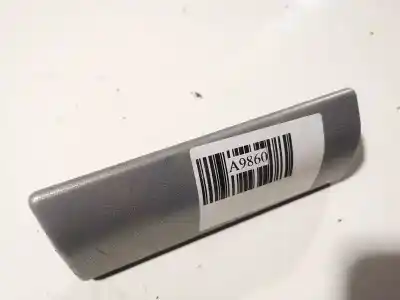 Peça sobressalente para automóvel em segunda mão plásticos por opel zafira b 1.9 cdti referências oem iam 13162516