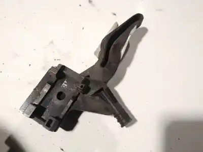 Pezzo di ricambio per auto di seconda mano plastica per opel zafira b 1.9 cdti riferimenti oem iam   