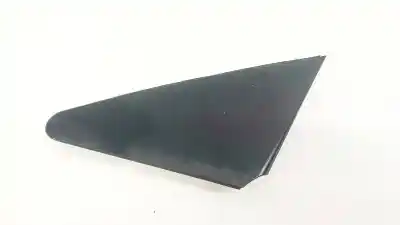 Pièce détachée automobile d'occasion plastiques pour toyota corolla verso (r1) 2.2 d-4d sport références oem iam 601180f010