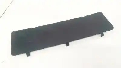 Pièce détachée automobile d'occasion plastiques pour toyota corolla verso (r1) 2.2 d-4d sport références oem iam 677660f010