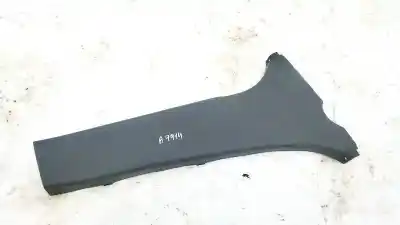 Pièce détachée automobile d'occasion plastiques pour toyota corolla verso (r1) 2.2 d-4d sport références oem iam 624130f010