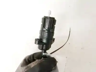 Pezzo di ricambio per auto di seconda mano plastica per ford focus lim. (cb8) 1.6 tdci cat riferimenti oem iam   