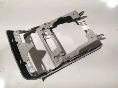 Second-hand car spare part plastics for volkswagen passat b6 variant (3c5) 2.0 fsi oem iam references 3c0867489c  