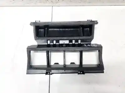 Peça sobressalente para automóvel em segunda mão plásticos por land rover evoque 2018 --> 1.5 hybrid 227kw referências oem iam k8d218d332a