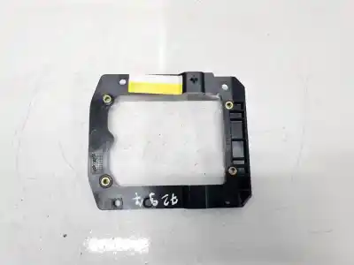 Peça sobressalente para automóvel em segunda mão plásticos por land rover evoque 2018 --> 1.5 hybrid 227kw referências oem iam k8d2045b28a