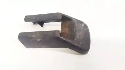 Pièce détachée automobile d'occasion plastiques pour toyota corolla verso (r1) 2.2 d-4d sport références oem iam 721270f010